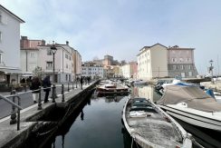 Altstadt_ Fischerhafen von Muggia bei Trieste_Italien (3)