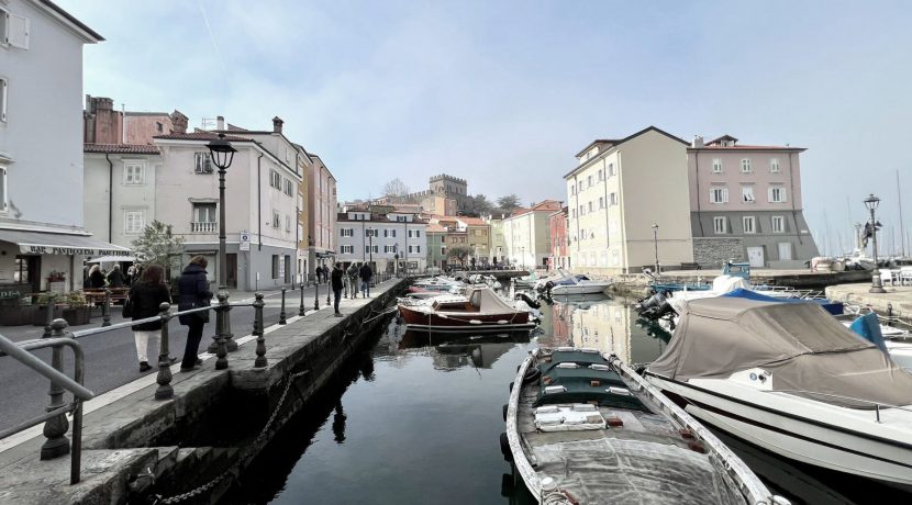 Altstadt_ Fischerhafen von Muggia bei Trieste_Italien (3)